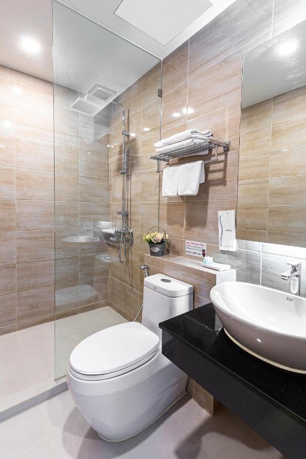 Kamar Deluxe Double - Tanpa Jendela